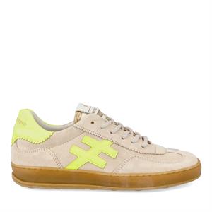 Another Trend A032