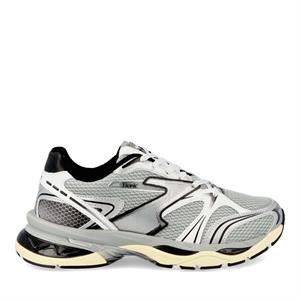 Etonic Kendari