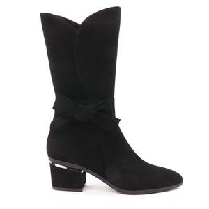 Lilian 11566