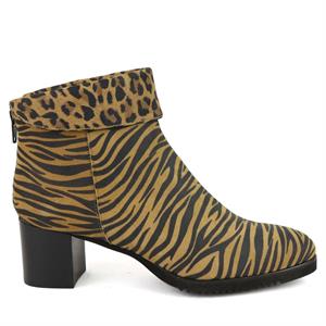 Lilian 8986p