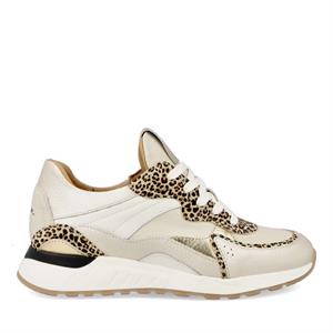 Piedi Nudi 2507.11.30