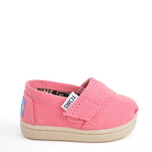 Toms 013001